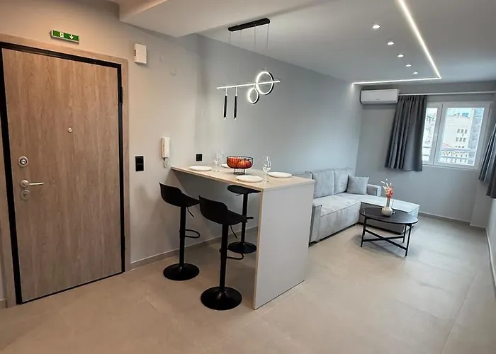 Apartment Ladadika Luxury #5 *